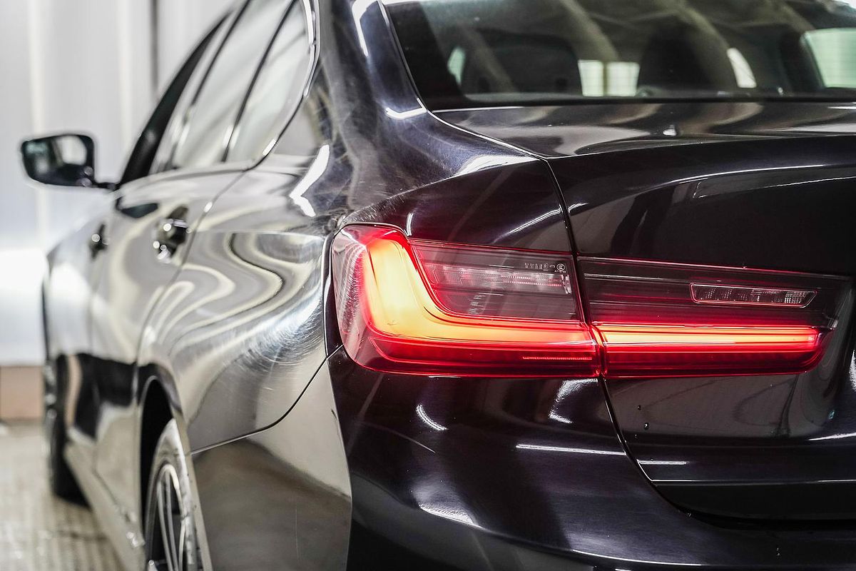 2022 BMW 3 Series 320i Luxury Line G20