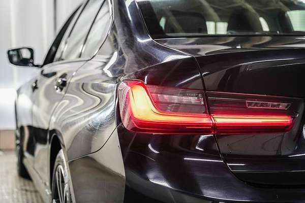 2022 BMW 3 Series 320i Luxury Line G20