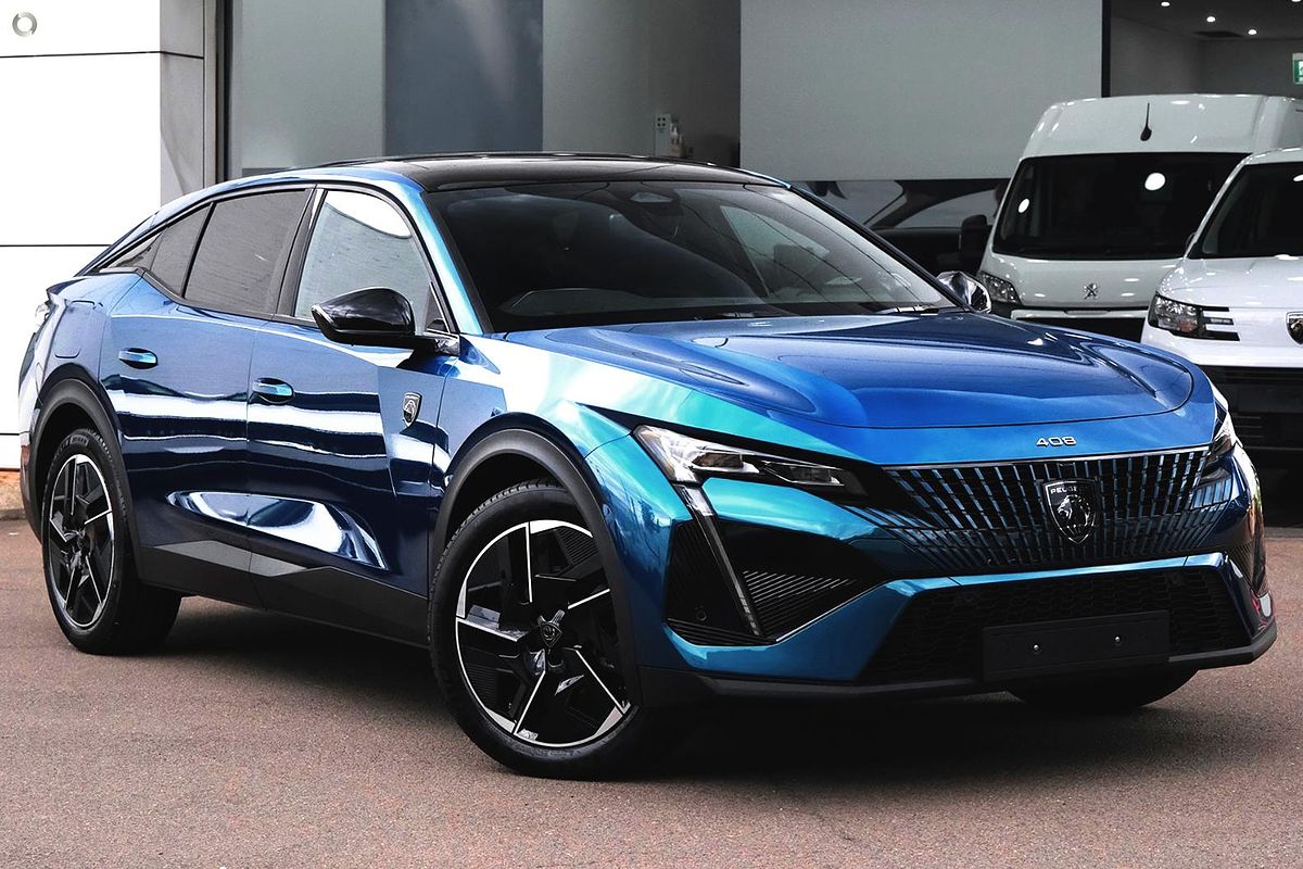 2025 Peugeot 408 GT Premium Hybrid P54