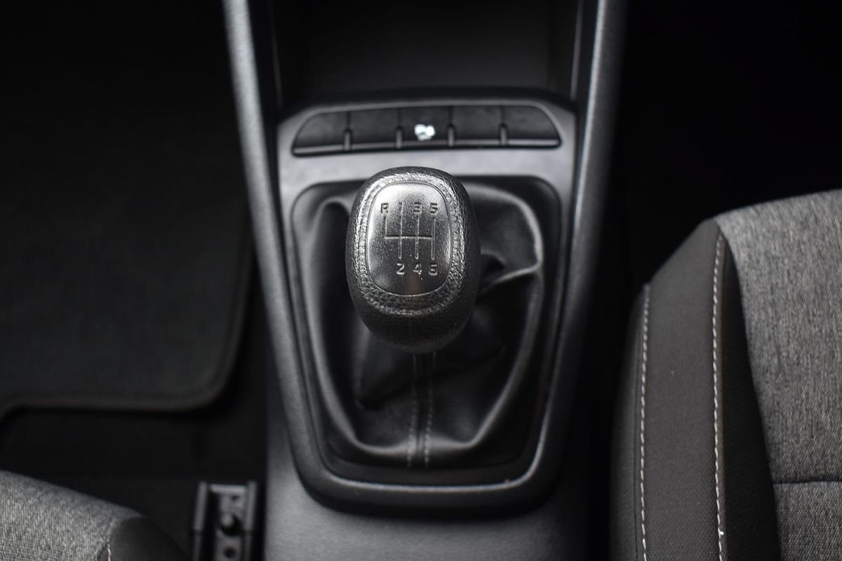 2021 Kia Stonic S YB