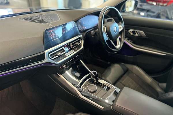 2022 BMW 3 Series 320i Sport Collection G20