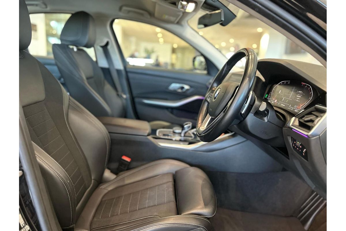 2022 BMW 3 Series 320i Sport Collection G20