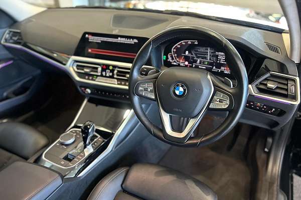 2022 BMW 3 Series 320i Sport Collection G20