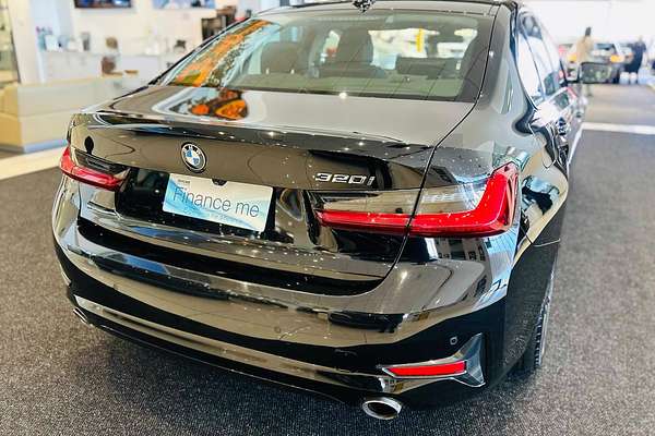 2022 BMW 3 Series 320i Sport Collection G20