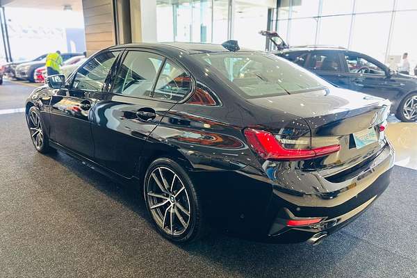 2022 BMW 3 Series 320i Sport Collection G20
