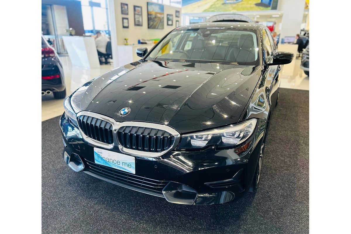 2022 BMW 3 Series 320i Sport Collection G20