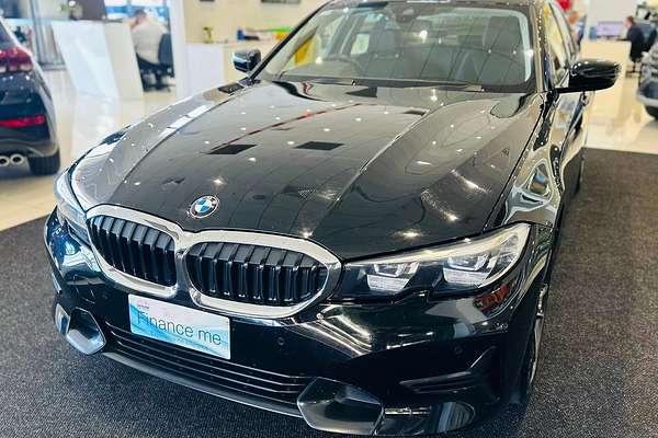 2022 BMW 3 Series 320i Sport Collection G20