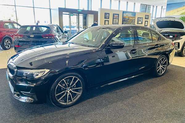 2022 BMW 3 Series 320i Sport Collection G20