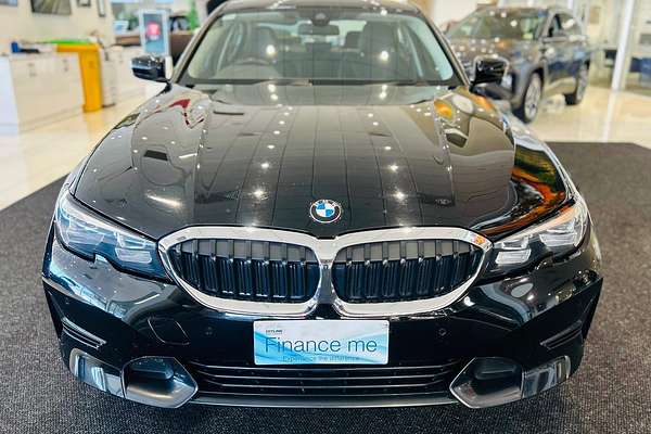 2022 BMW 3 Series 320i Sport Collection G20