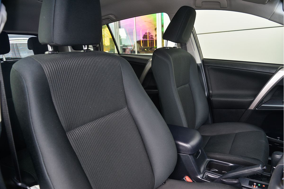 2018 Toyota RAV4 GX ZSA42R