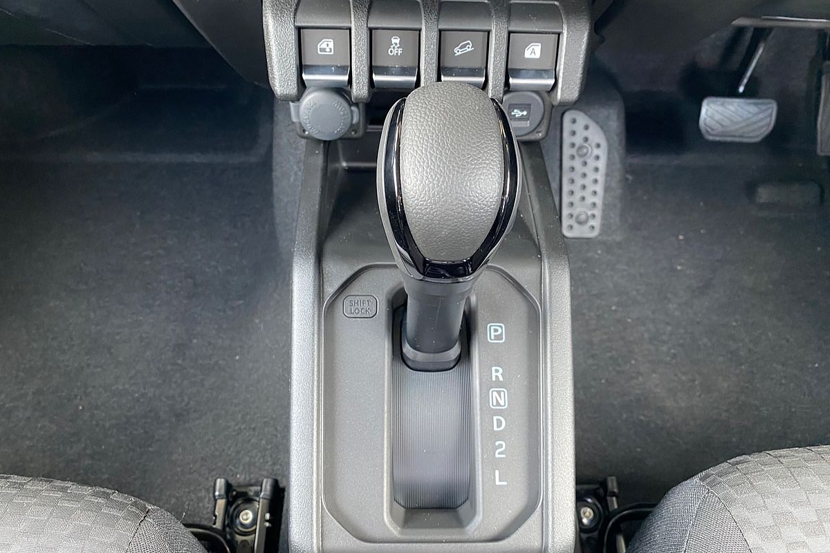 2024 Suzuki Jimny GLX GJ