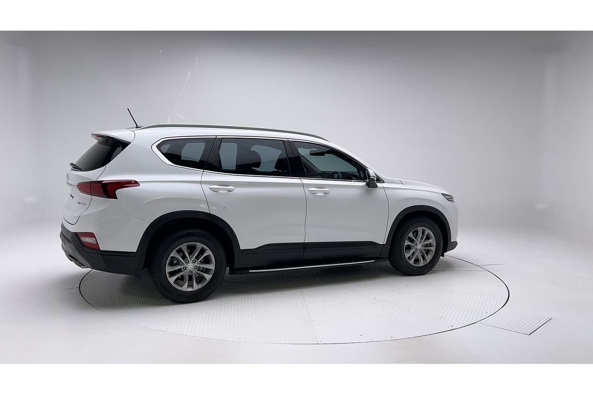 2020 Hyundai Santa Fe Active TM.2