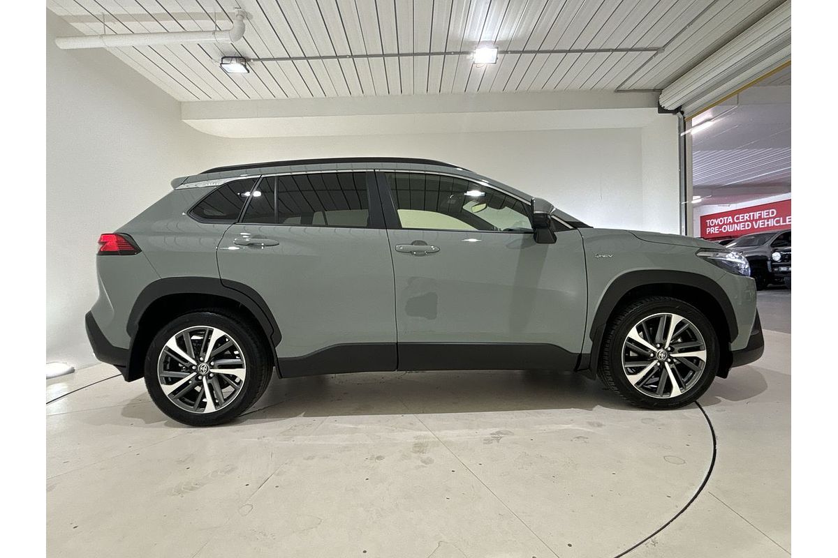 2024 Toyota Corolla Cross Atmos MXGH10R