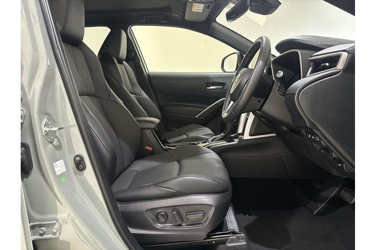 2024 Toyota Corolla Cross Atmos MXGH10R