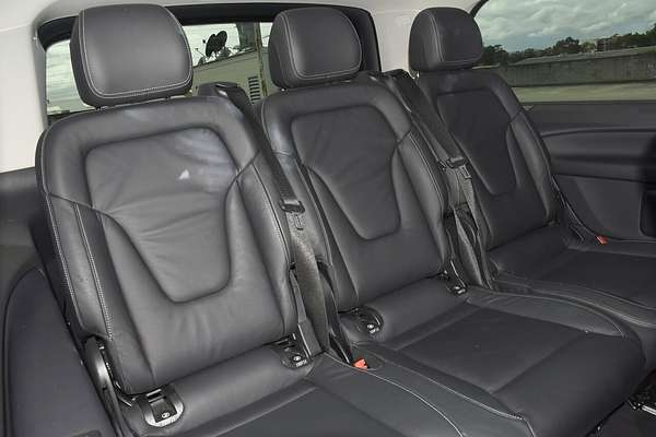 2022 Mercedes-Benz V-Class V250 d 447