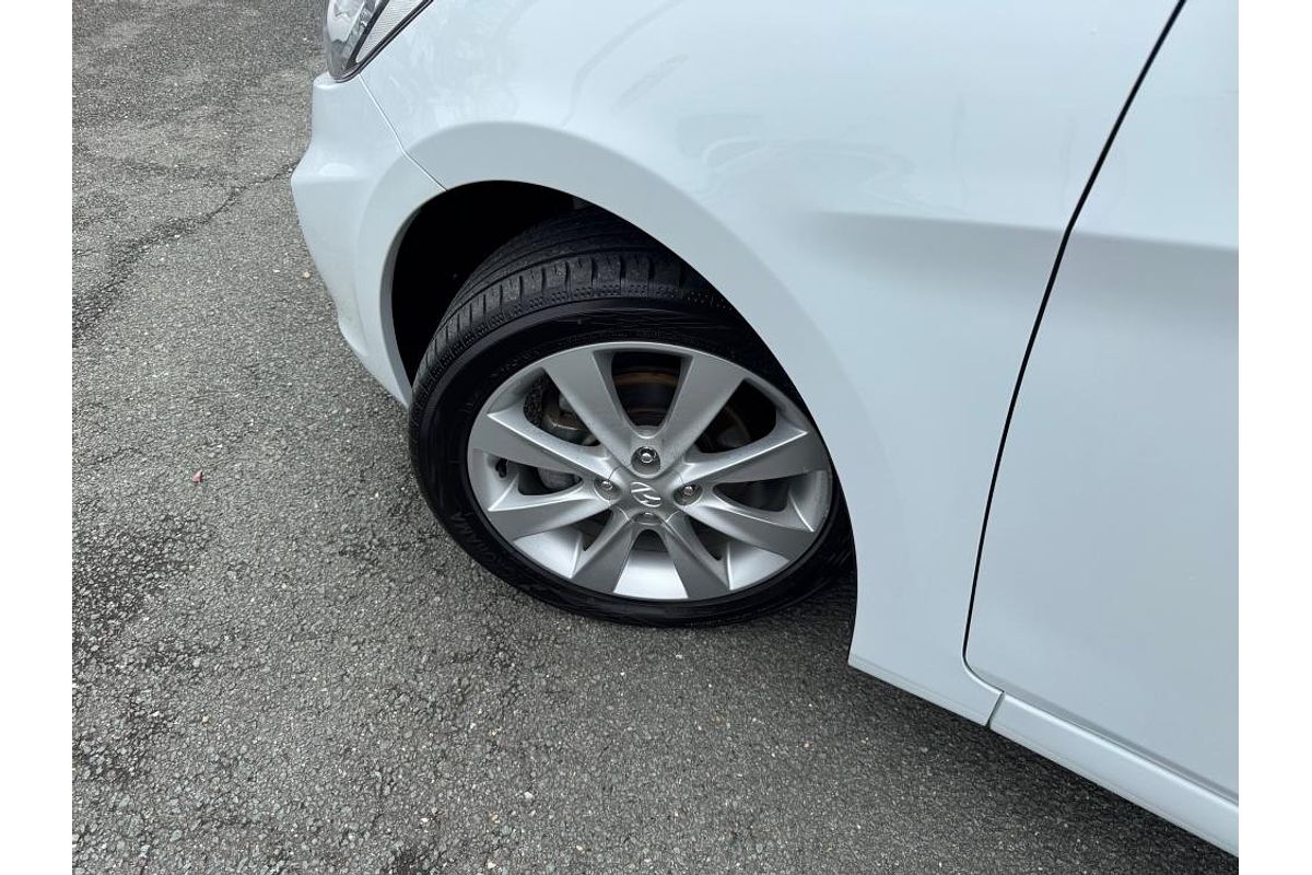 2018 Hyundai Accent Sport RB6