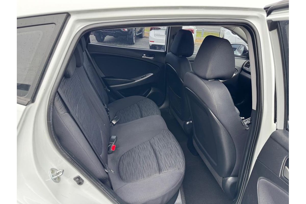 2018 Hyundai Accent Sport RB6