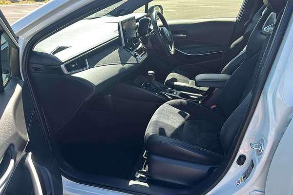 2019 Toyota Corolla ZR MZEA12R