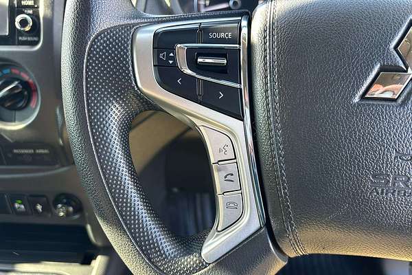 2019 Mitsubishi Triton GLX MR 4X4