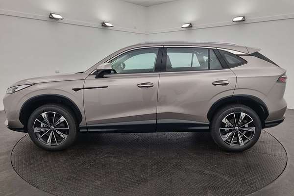 2024 MG HS Excite SAS23