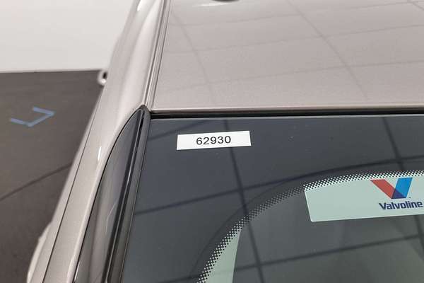 2024 MG HS Excite SAS23