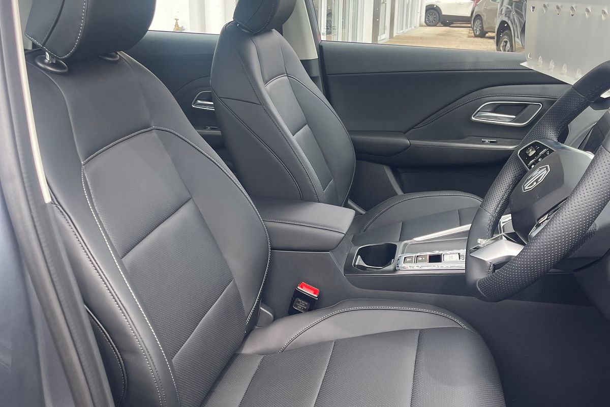 2025 MG ZS