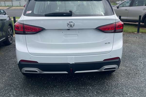 2025 MG ZS