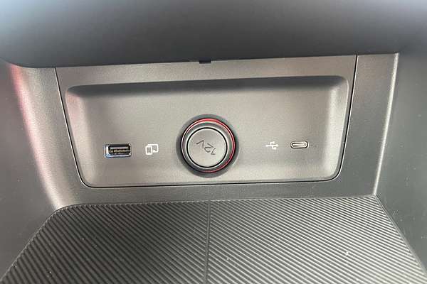 2025 MG ZS