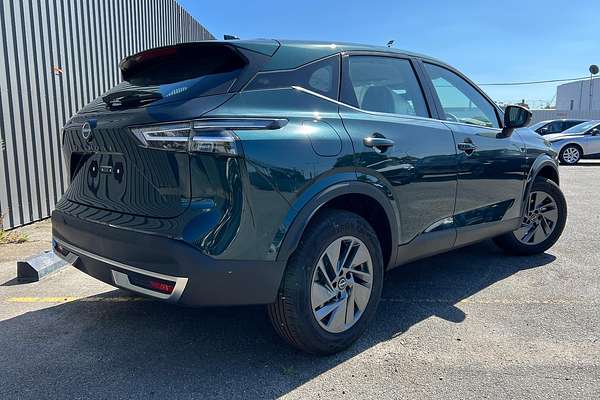 2024 Nissan QASHQAI ST J12