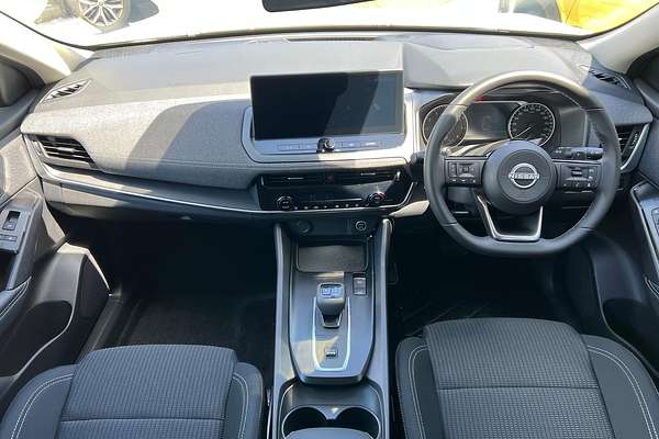 2024 Nissan QASHQAI ST J12