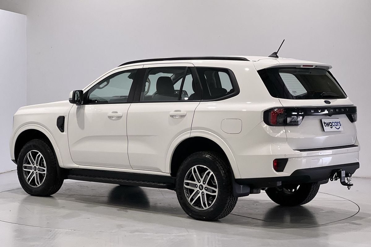2024 Ford Everest Ambiente