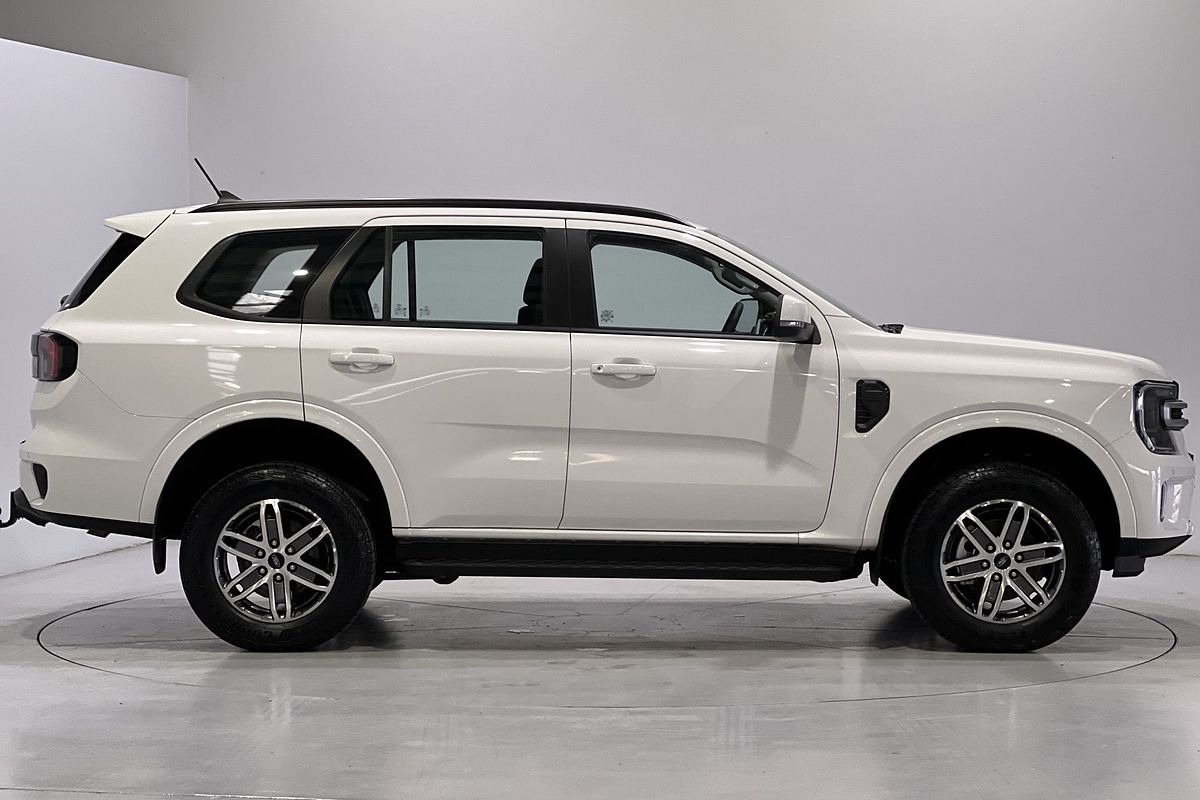 2024 Ford Everest Ambiente