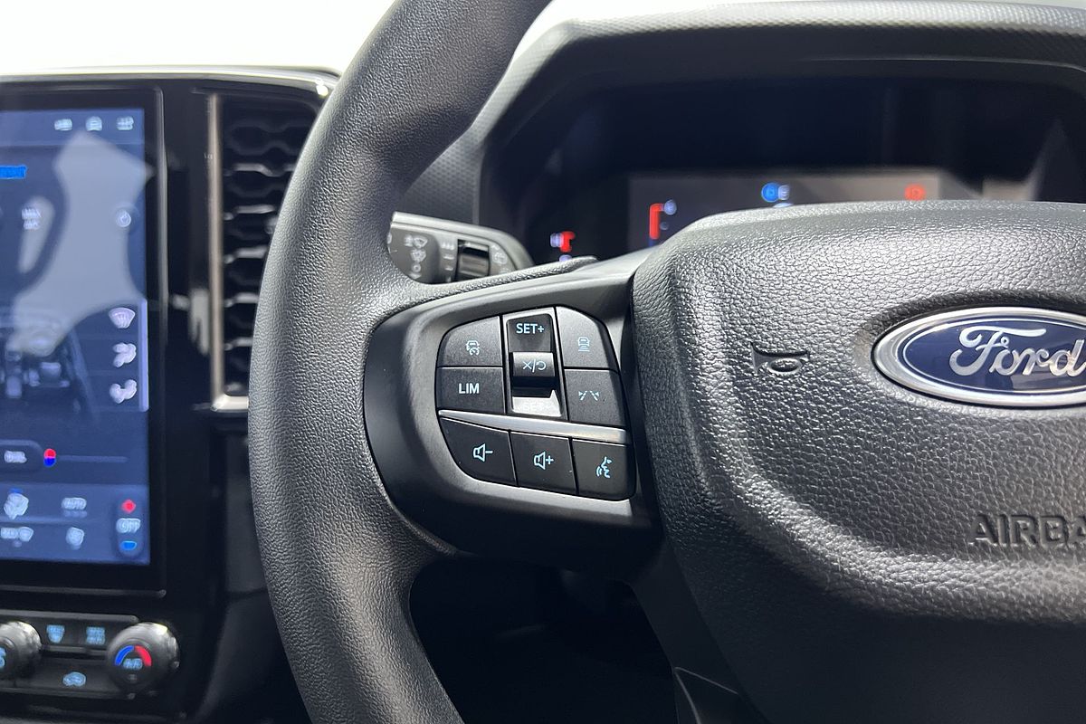 2024 Ford Everest Ambiente