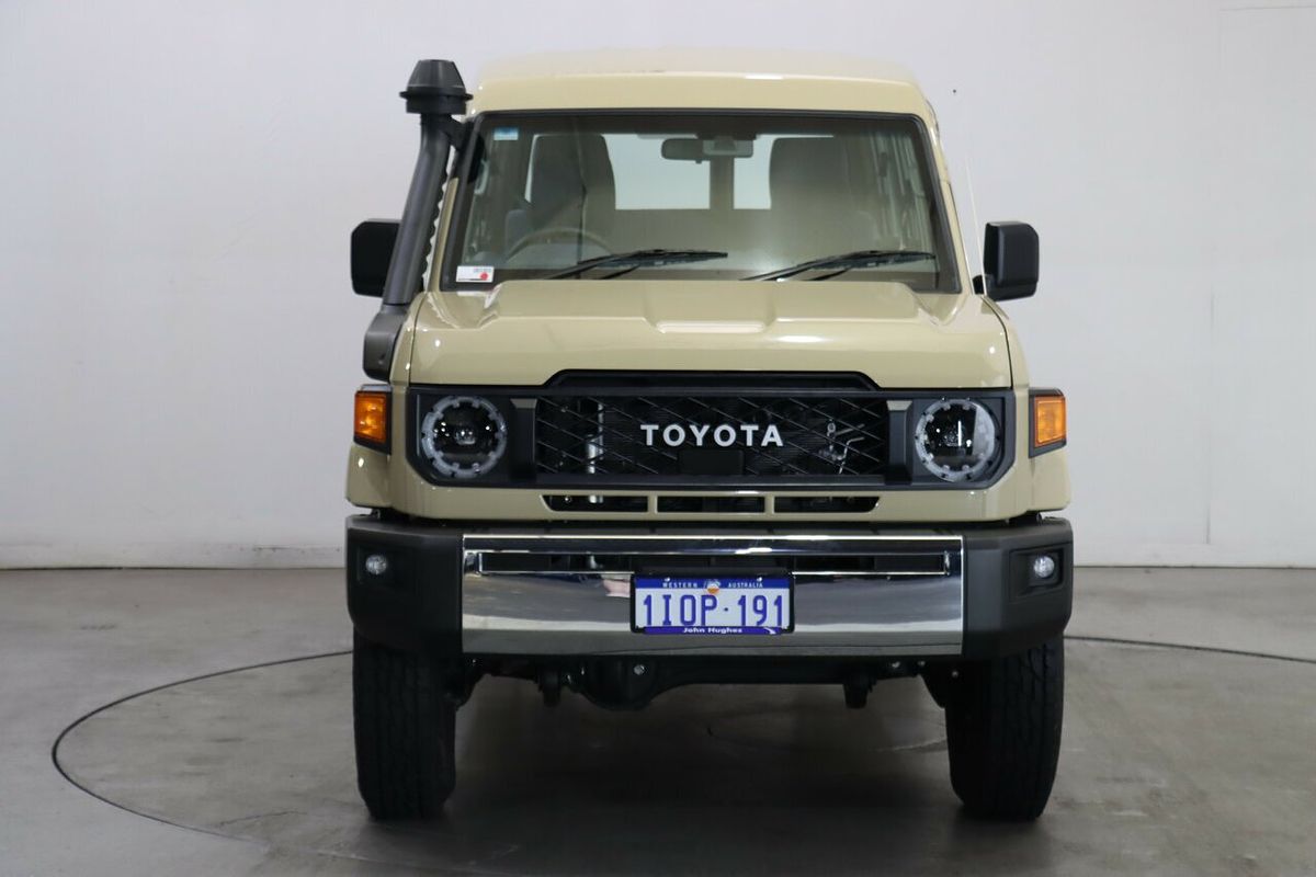 2024 Toyota Landcruiser GXL Troopcarrier GDJL78R
