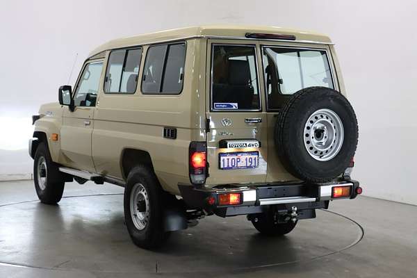 2024 Toyota Landcruiser GXL Troopcarrier GDJL78R