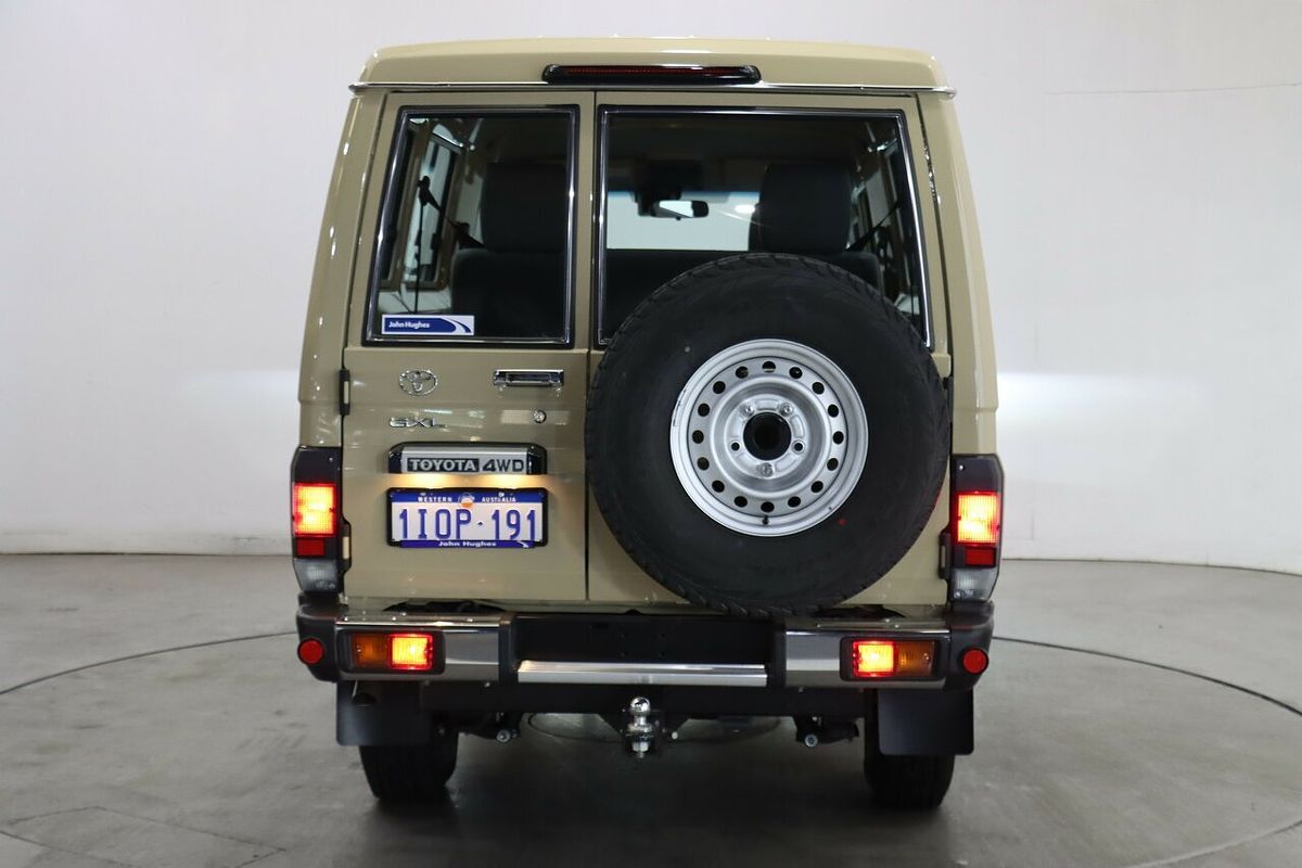 2024 Toyota Landcruiser GXL Troopcarrier GDJL78R