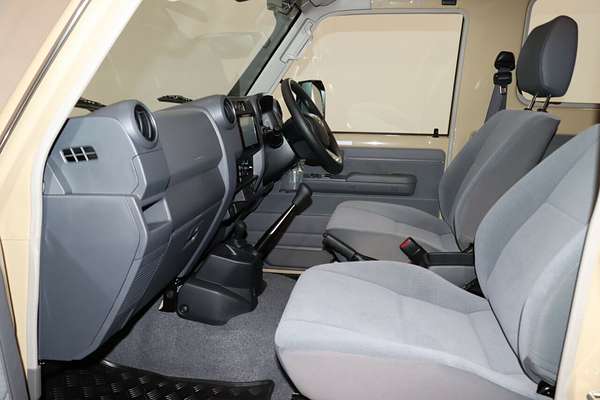 2024 Toyota Landcruiser GXL Troopcarrier GDJL78R