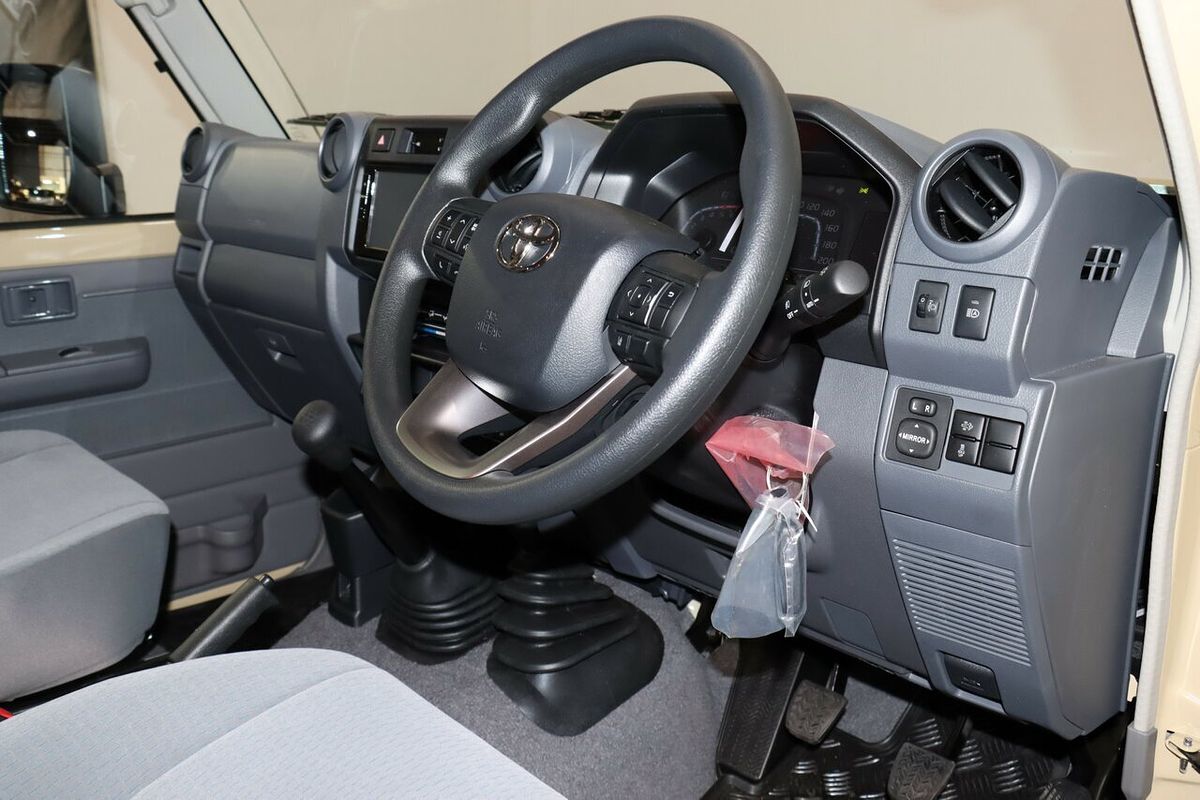 2024 Toyota Landcruiser GXL Troopcarrier GDJL78R