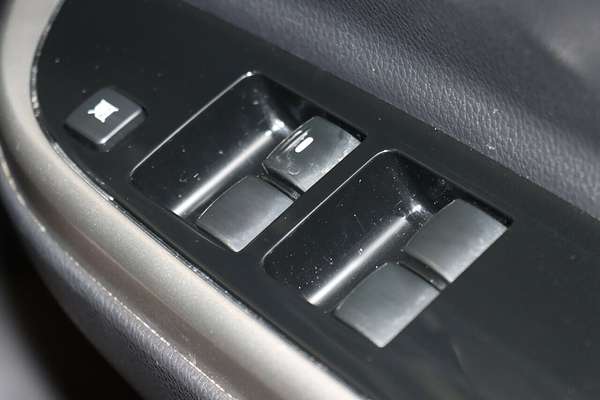 2023 Mitsubishi Triton GLS MR 4X4
