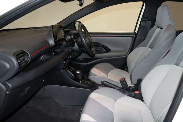 2020 Toyota Yaris ZR Hybrid MXPH10R