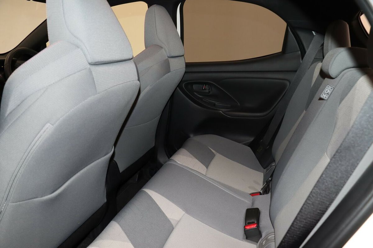 2020 Toyota Yaris ZR Hybrid MXPH10R