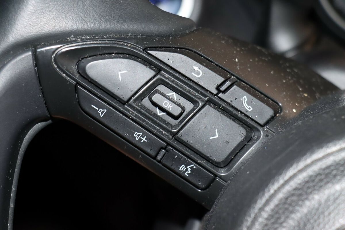 2020 Toyota Yaris ZR Hybrid MXPH10R