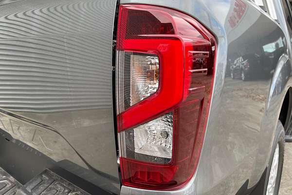 2024 Nissan Navara ST D23 4X4