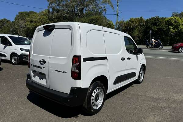 2024 Peugeot Partner Pro Low Roof SWB K9 MY25