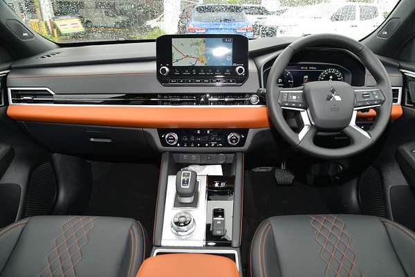 2024 Mitsubishi Outlander PHEV Exceed Tourer ZM