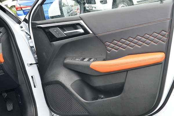 2024 Mitsubishi Outlander PHEV Exceed Tourer ZM