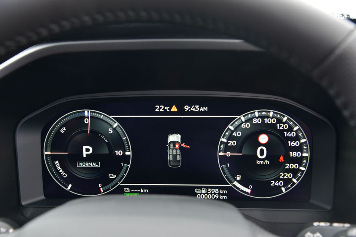 2024 Mitsubishi Outlander PHEV Exceed Tourer ZM