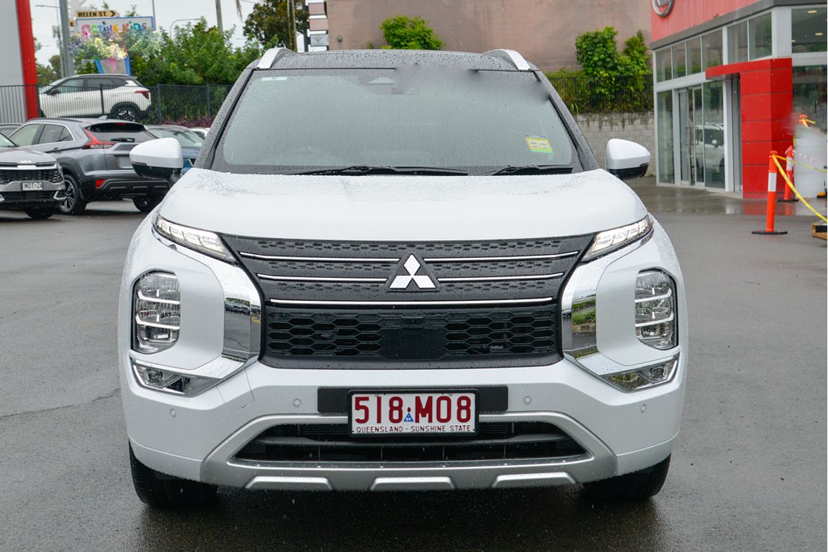 2024 Mitsubishi Outlander PHEV Exceed Tourer ZM