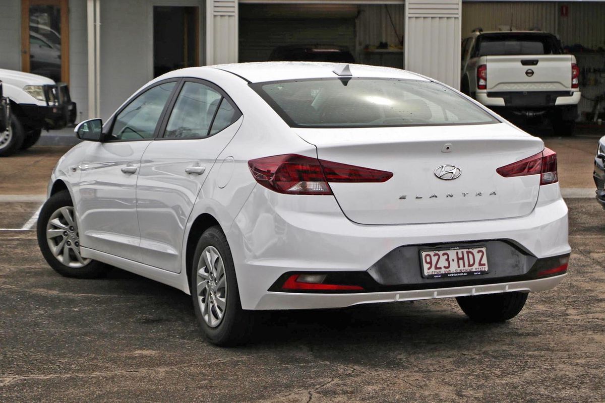 2019 Hyundai Elantra Go AD.2