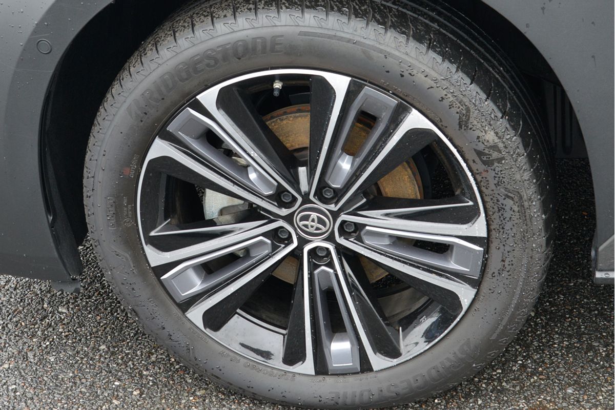 2023 Toyota bZ4X YEAM15R